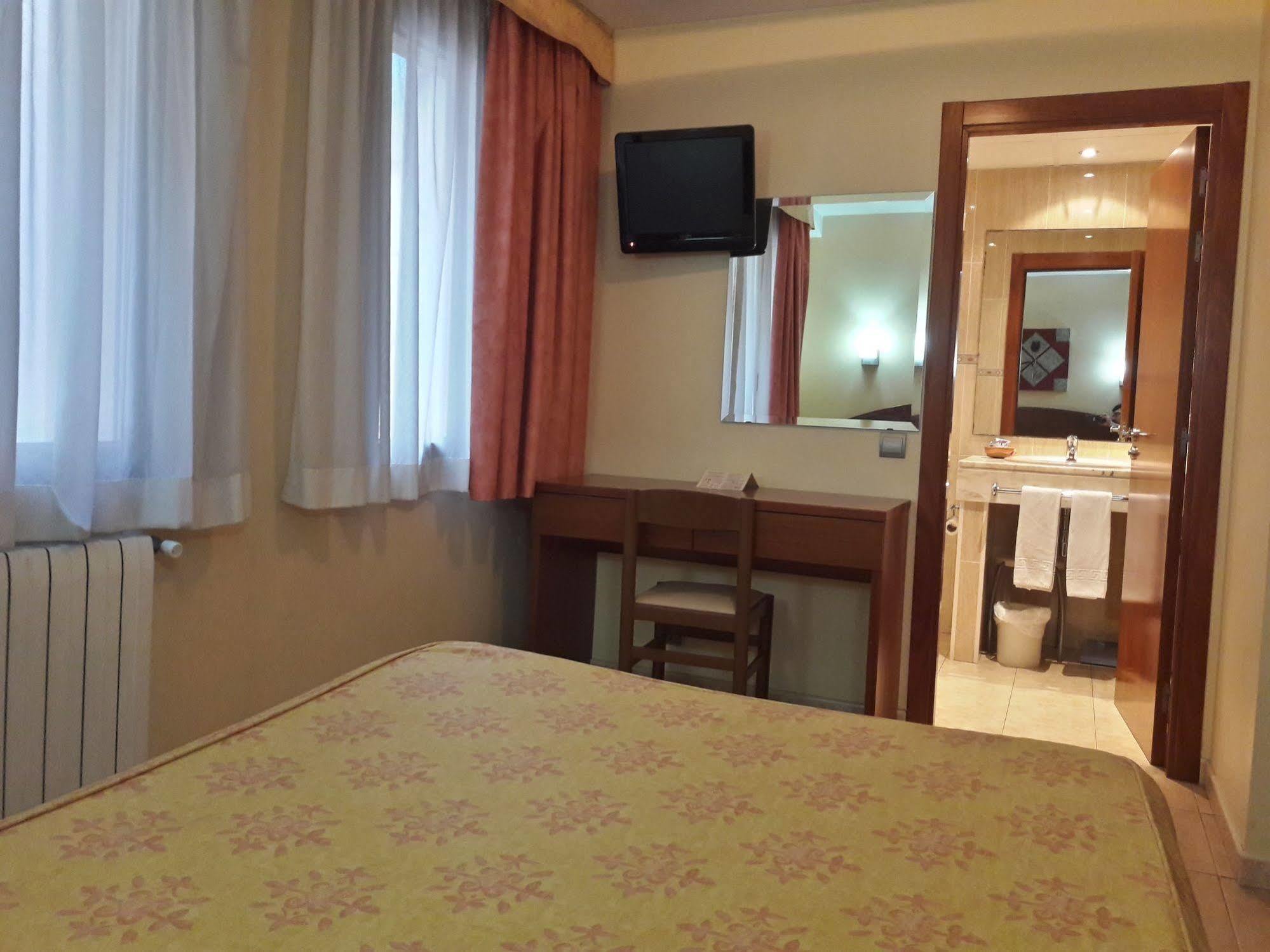 Hotel Festa Brava Andorra la Vella Eksteriør billede